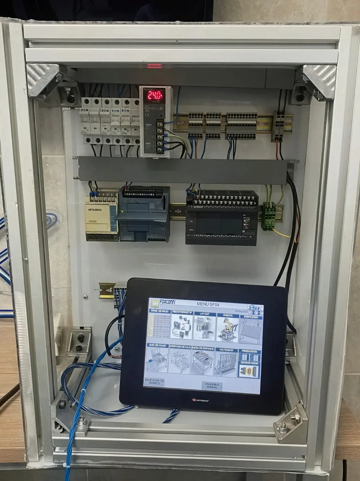 PLC y HMI ISK